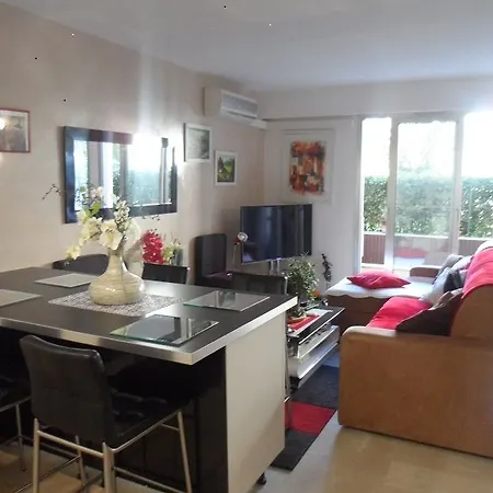 Appartement Croisette 79 Cannes